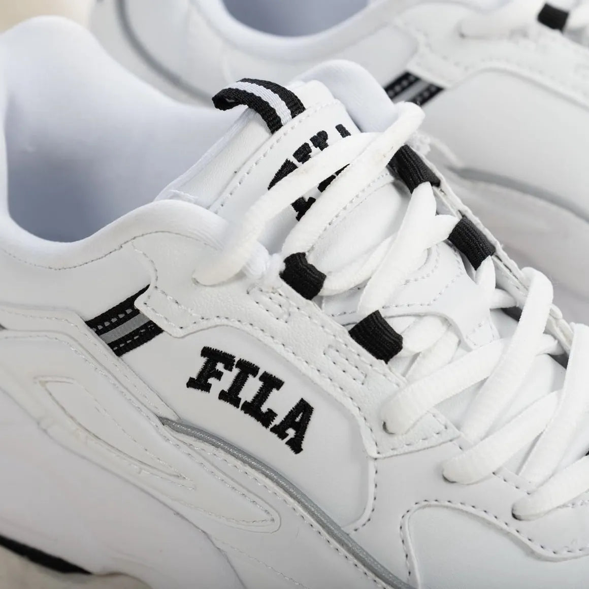 FILA RAYFLIDE | WHITE BLACK