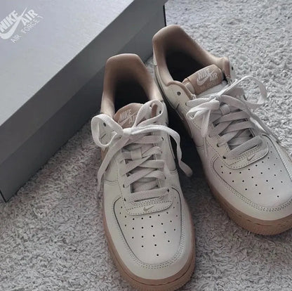 NIKE AIR FORCE 1 | CARAMEL