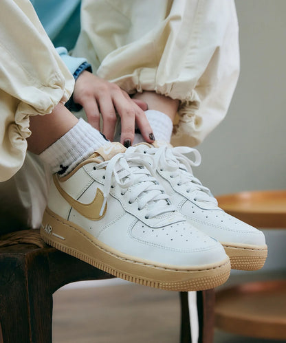 NIKE AIR FORCE 1 | CARAMEL