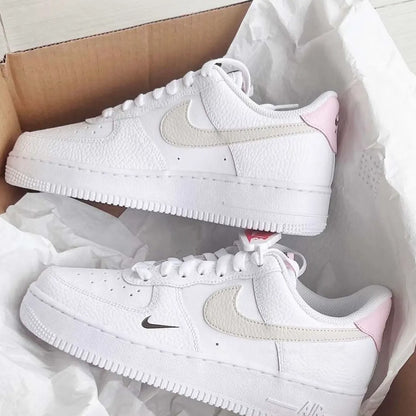 NIKE AIR FORCE 1 MINI SWOOSH | BEIGE PINK