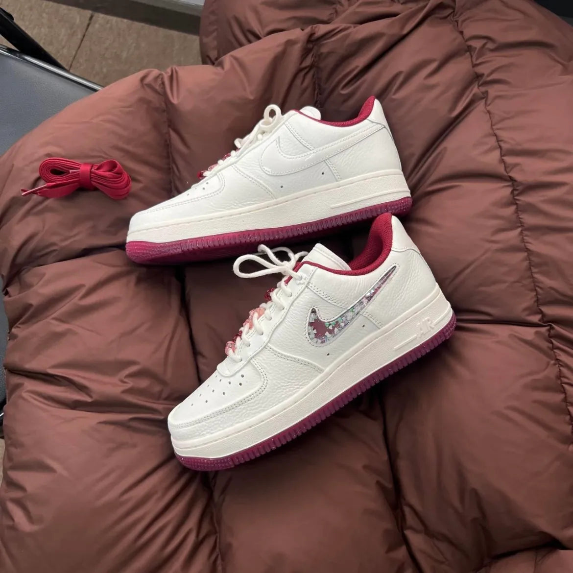 NIKE AIR FORCE 1 SE | VALENTINE ( 果凍流砂 )