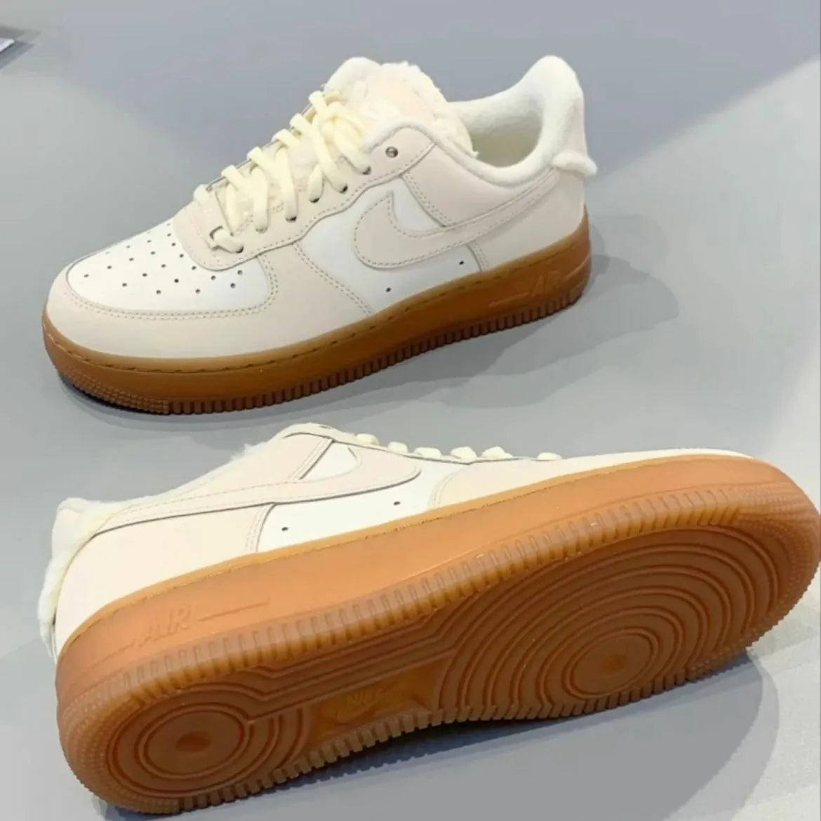 NIKE AIR FORCE 1 | CARAMEL MILK