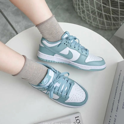 NIKE DUNK LOW | LAKE