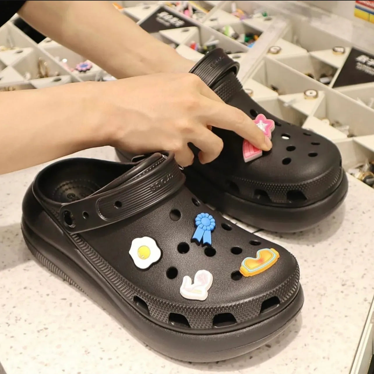 CROCS CRUSH CLOG | 3 COLORS ( 泡芙 )