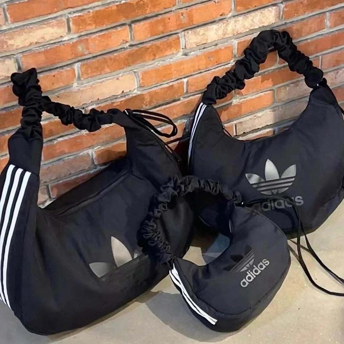 ADIDAS 3WAY SHOULDER BAG ( 皺褶雲朵 ) | BLACK