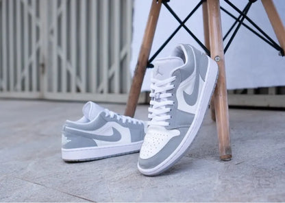 NIKE AIR JORDAN 1 LOW | WOLF GREY