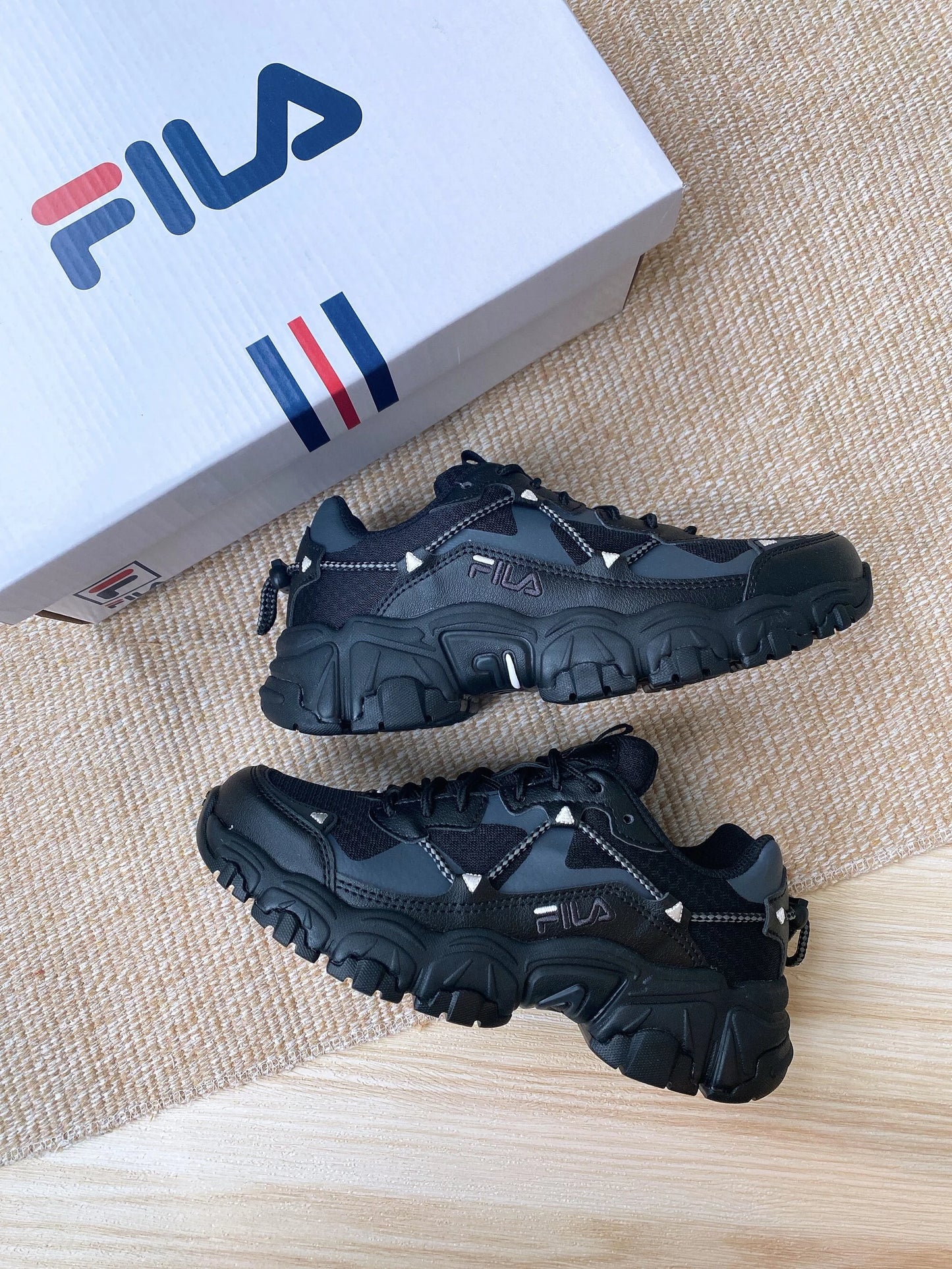 FILA FLUID | BLACK ( 貓爪鞋 )