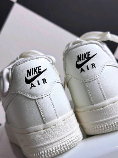 NIKE AIR FORCE 1 MINI SWOOSH | MILKY WHITE