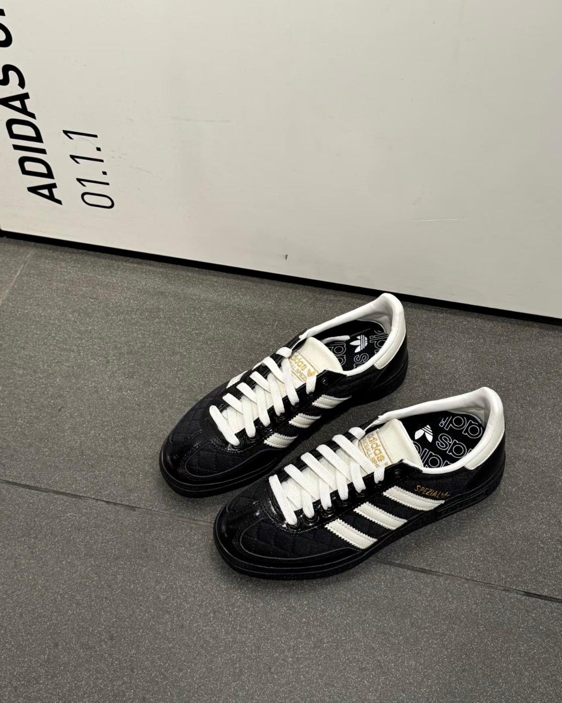 ADIDAS HANDBALL SPEZIAL | BLACK WHITE