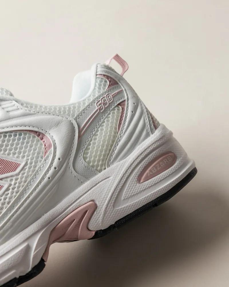 NEW BALANCE 530 | WHITE PINK