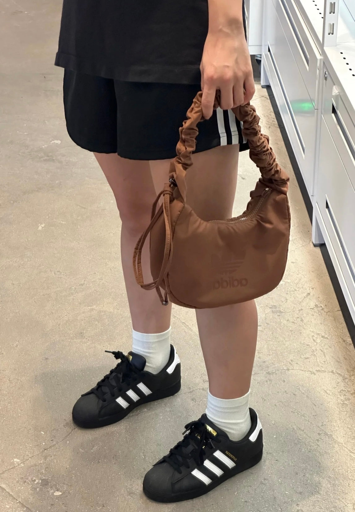 ADIDAS 3WAY SHOULDER BAG ( 皺褶雲朵 ) | 3 COLORS