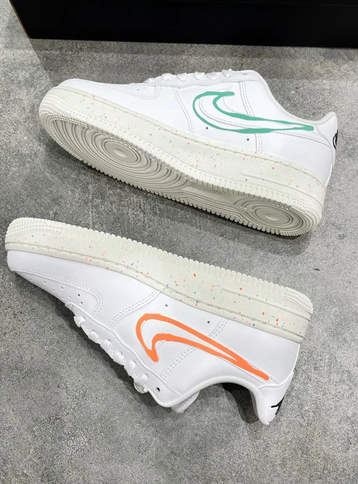 NIKE AIR FORCE 1 | PAINTING SWOOSH